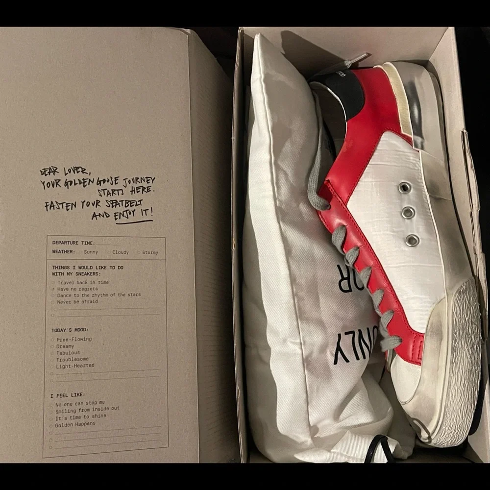 GOLDEN GOOSE MENS SUPERSTAR SNEAKERS - Picture 3 of 4